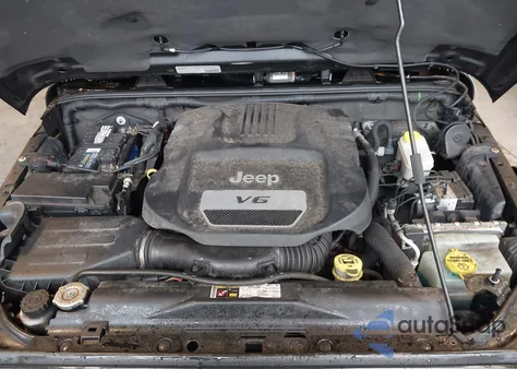 2014 Jeep Wrangler Unlimited Sahara из США, поврежденный, VIN 1C4HJWEG9EL186832